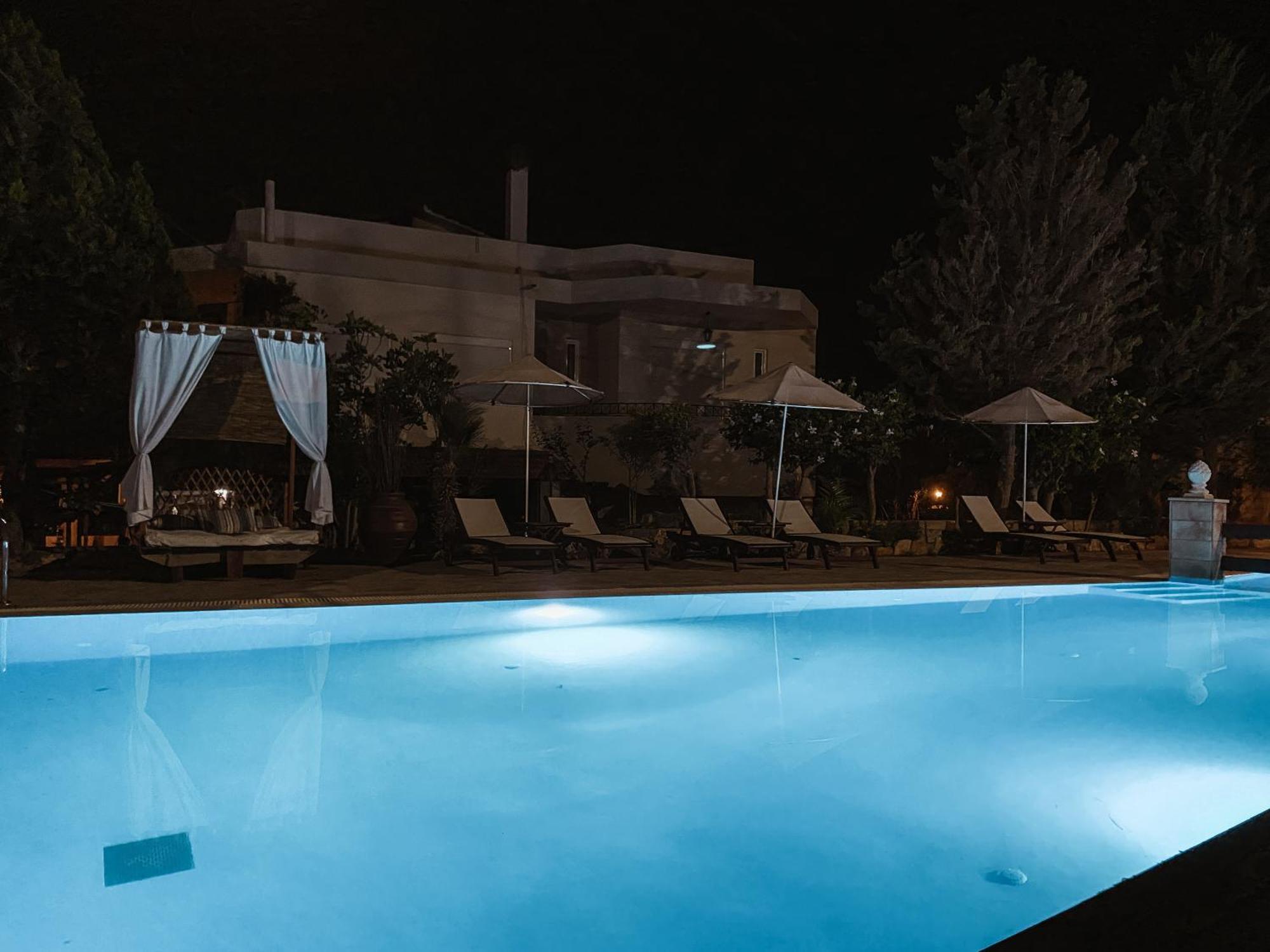Theonia Appartement Pefki