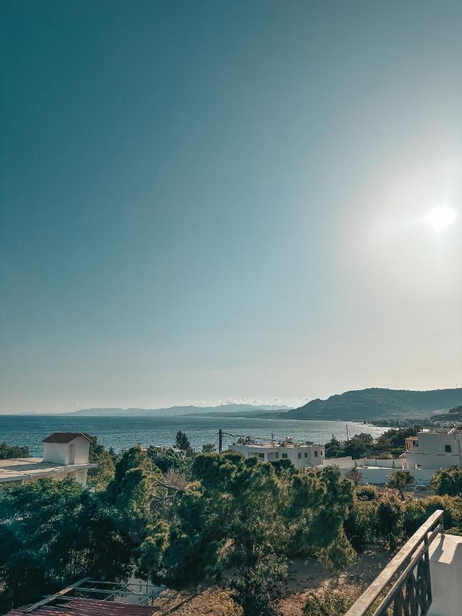 Theonia Villas Pefki