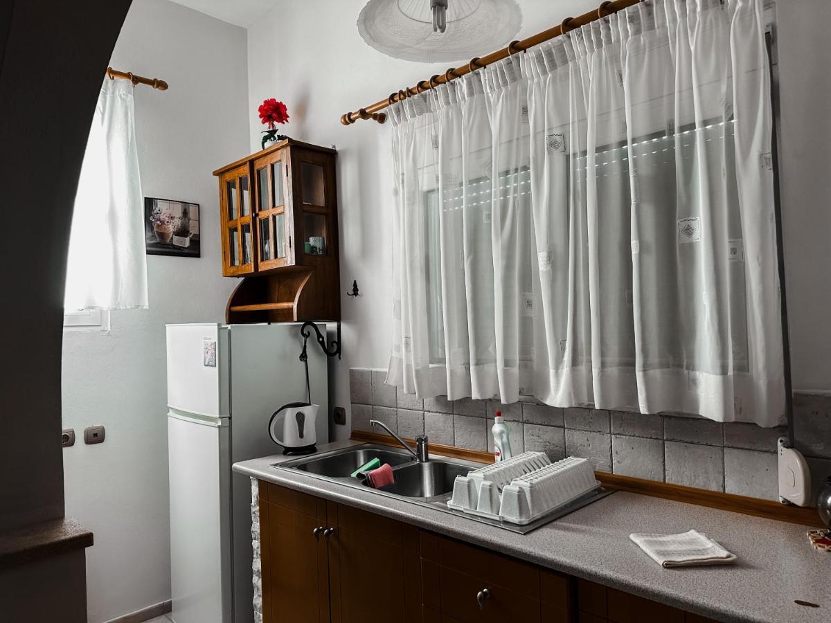 Apartment Theonia Villas Pefki